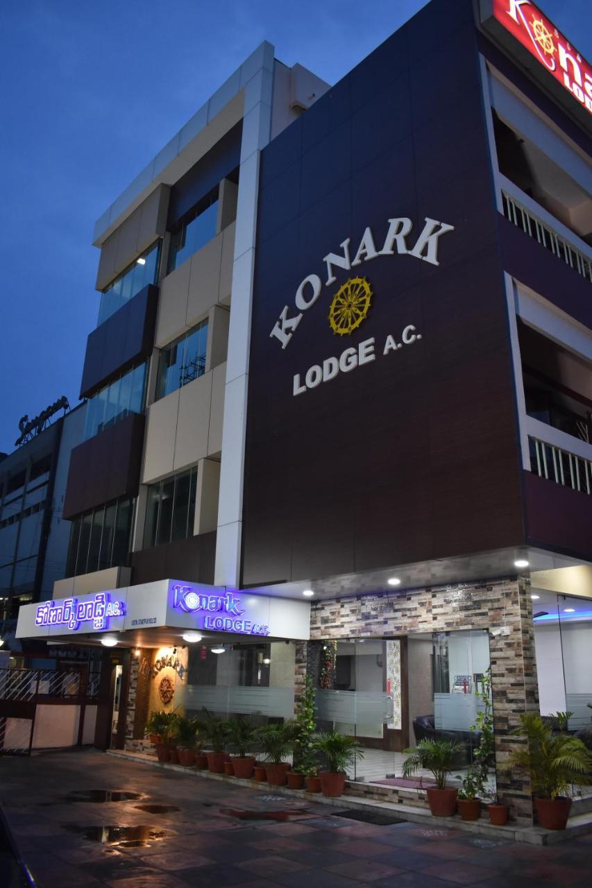 Konark Lodge 维沙卡帕特南 外观 照片