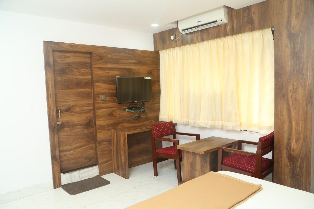 Konark Lodge 维沙卡帕特南 外观 照片