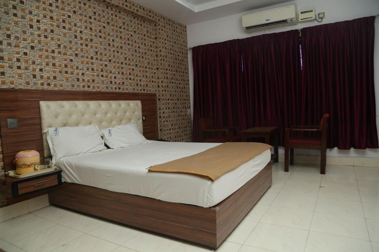 Konark Lodge 维沙卡帕特南 外观 照片